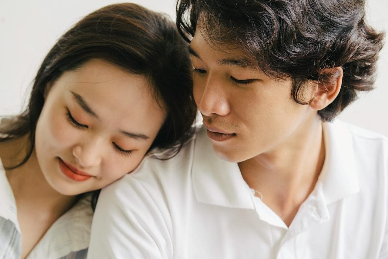 portal psikologi hubungan yang membongkar relasi romantis dan solusi masalah asmara terkini